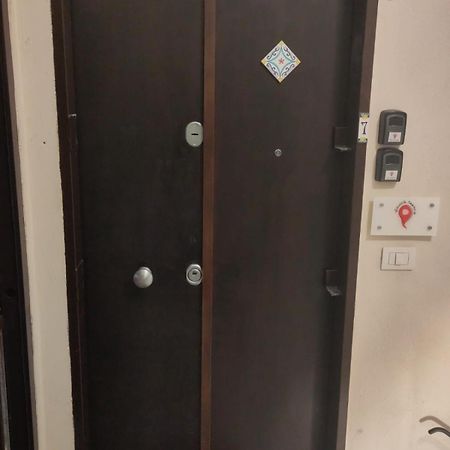 Staicca Rooms Наполи Екстериор снимка