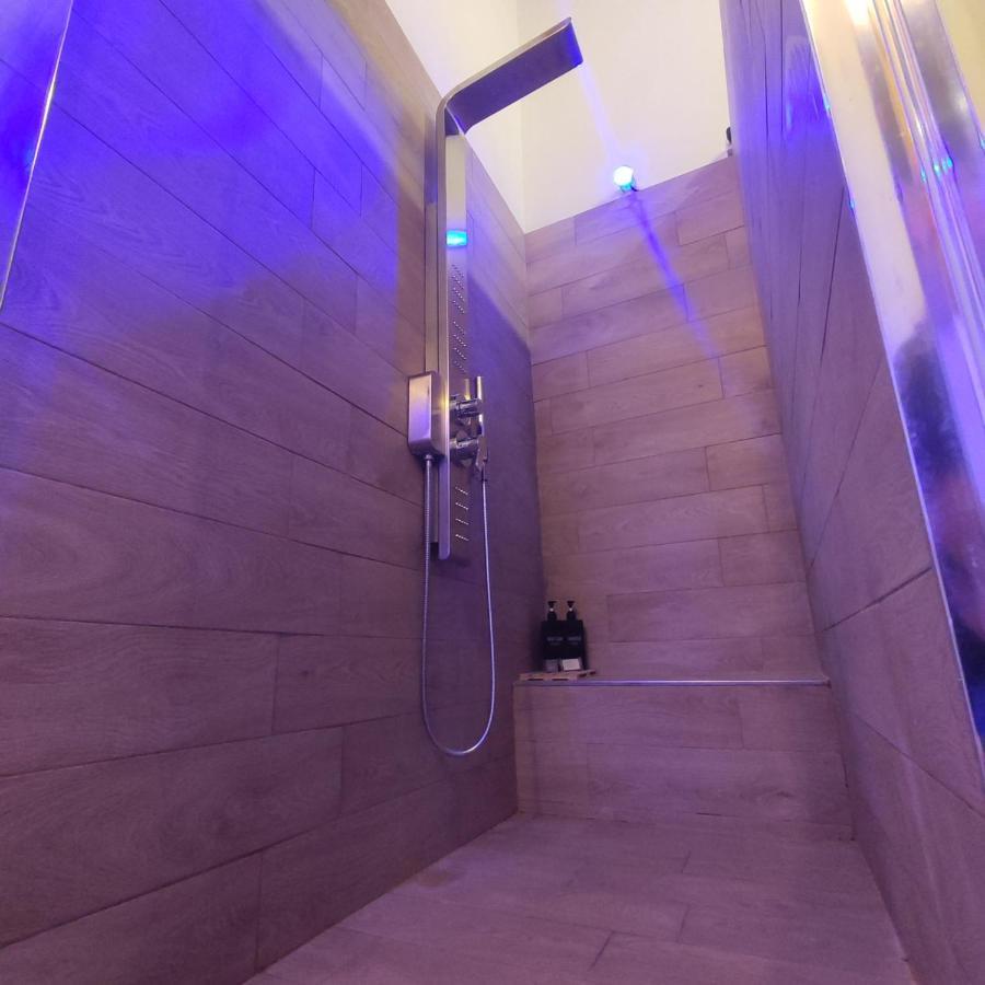 Staicca Rooms Наполи Екстериор снимка