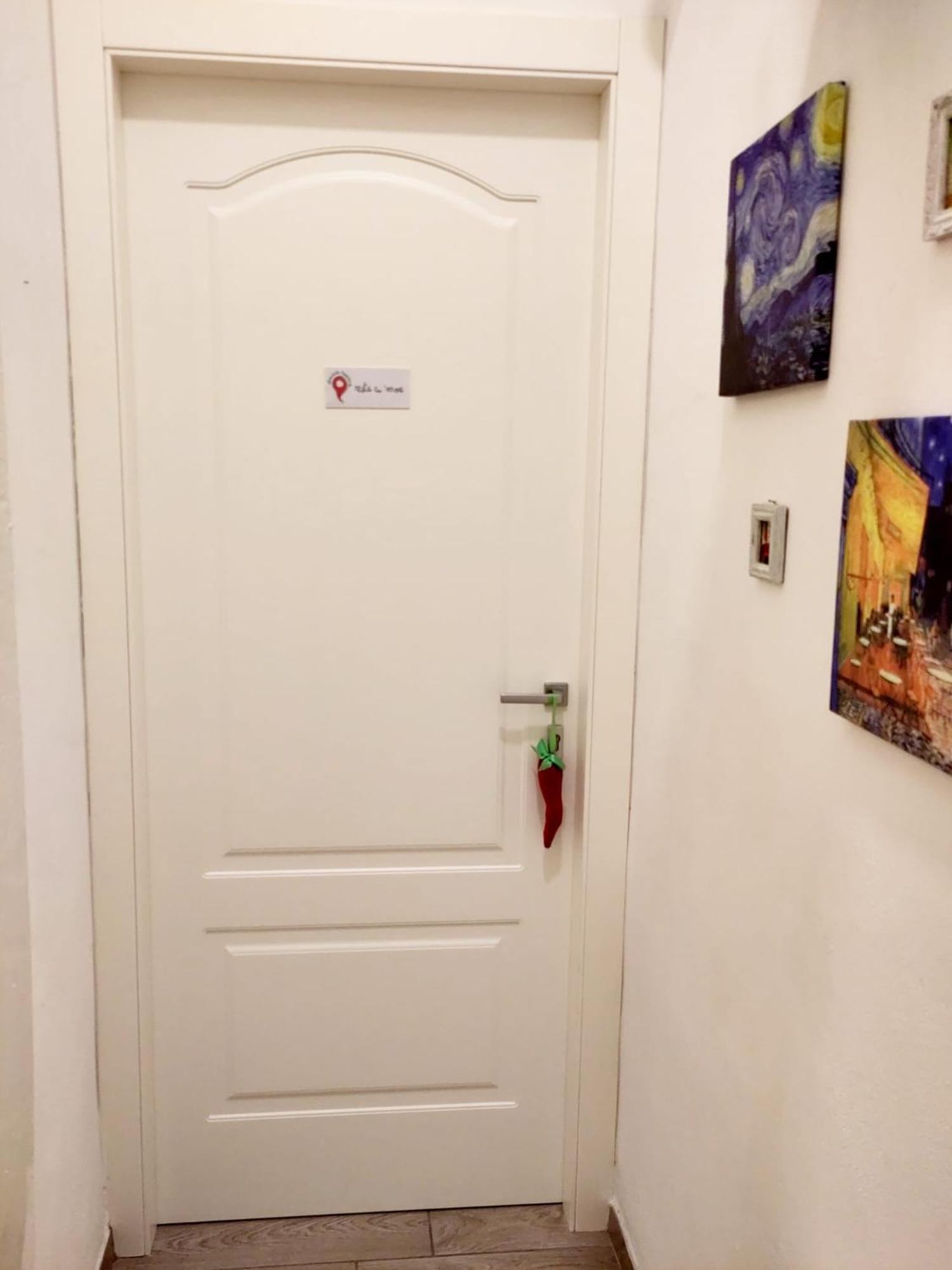 Staicca Rooms Наполи Екстериор снимка
