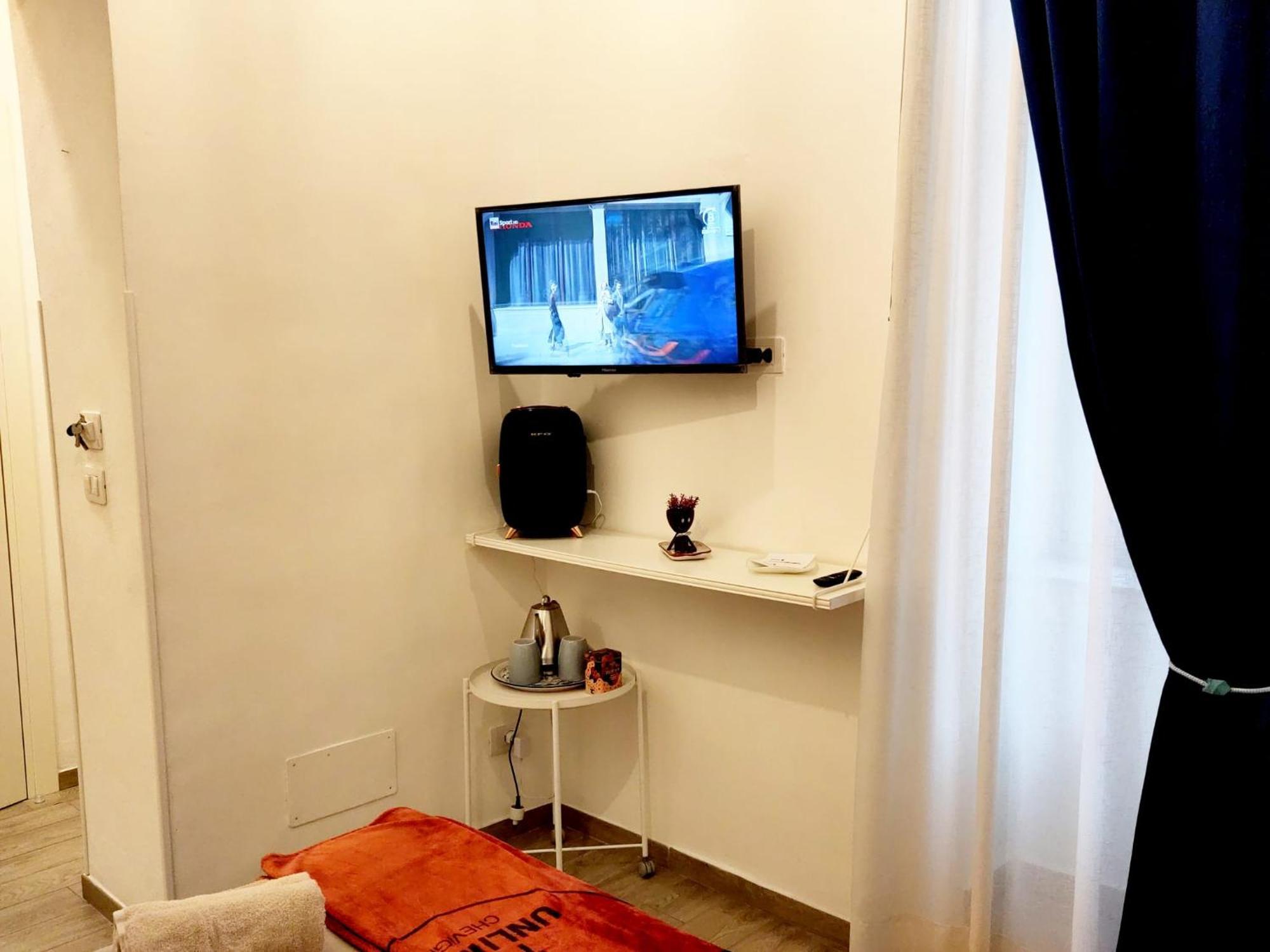 Staicca Rooms Наполи Екстериор снимка